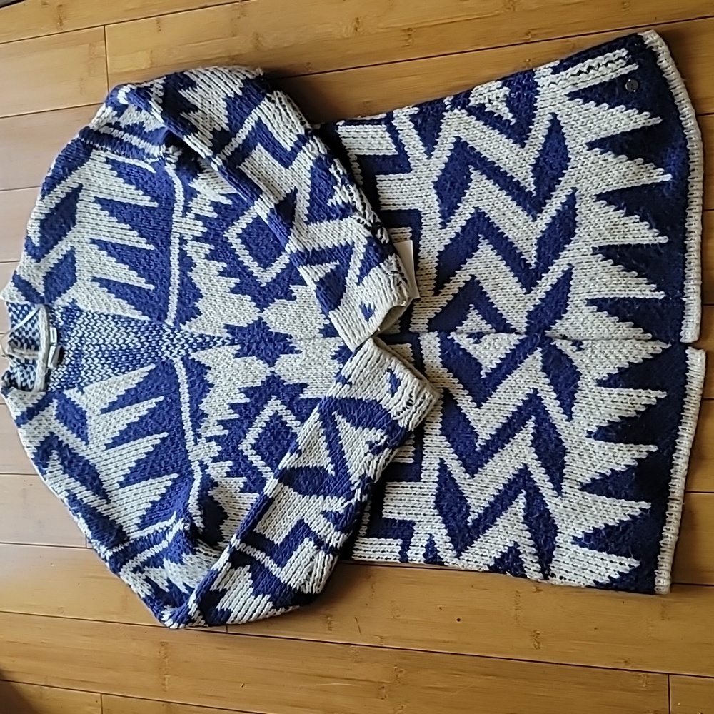 Roxy Cardigan Aztec Long Sweater Mountain Cabin Ski Club blue/white SZ: M